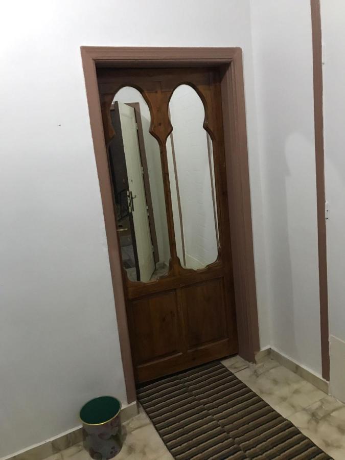 Studio Farida Pyramids View Kafret el-Gabal Exteriör bild